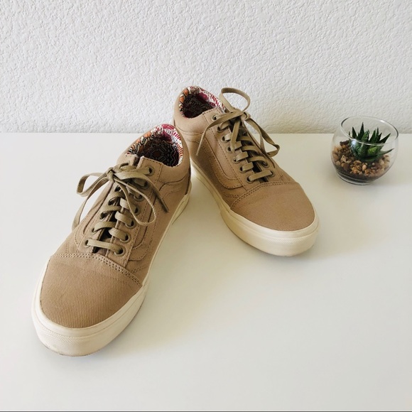 tan low top vans